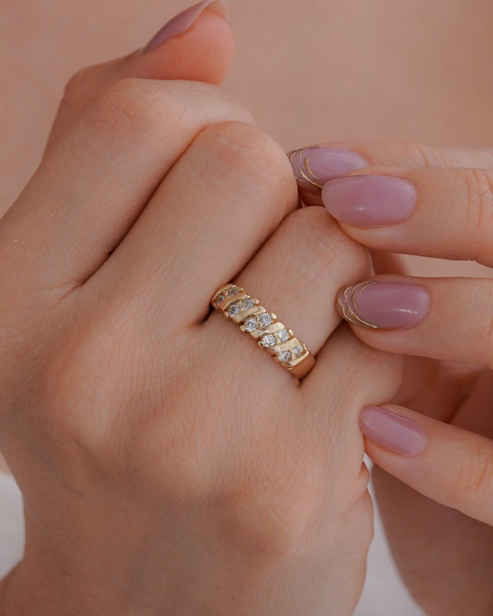 ANILLO ESTILO ARGOLLA FUEGO CRISTAL 2 ANILLO ESTILO ARGOLLA FUEGO CRISTAL