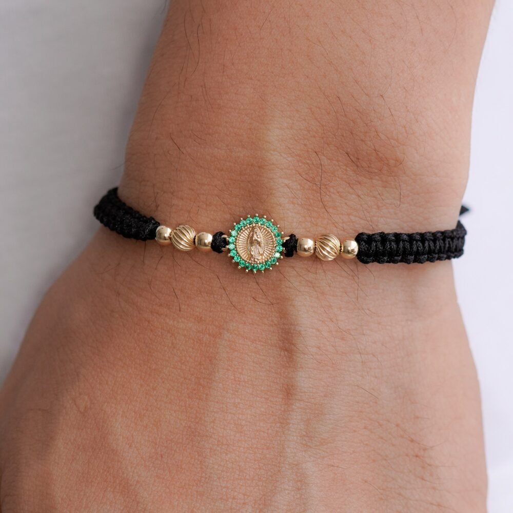 BRAZALETE VIRGEN GUADALUPE VERDE ESM HILO NEGRO