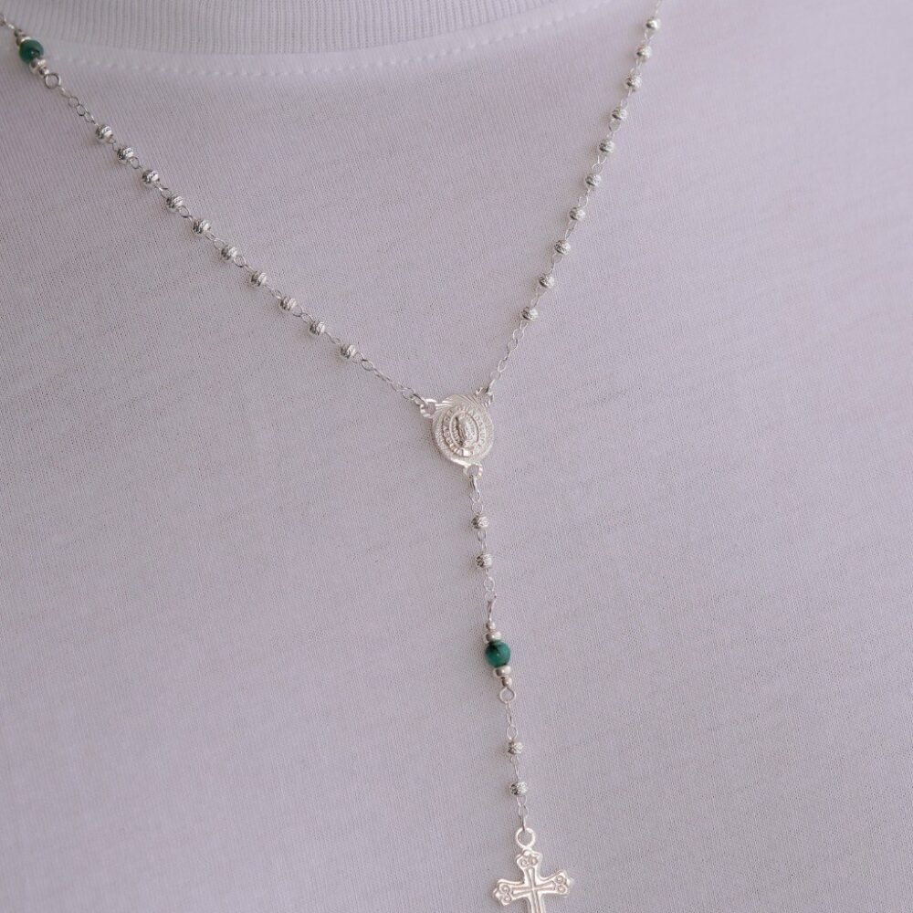 ROSARIO MURALLA ESMERALDA 3MM 50CM PLATA ITA